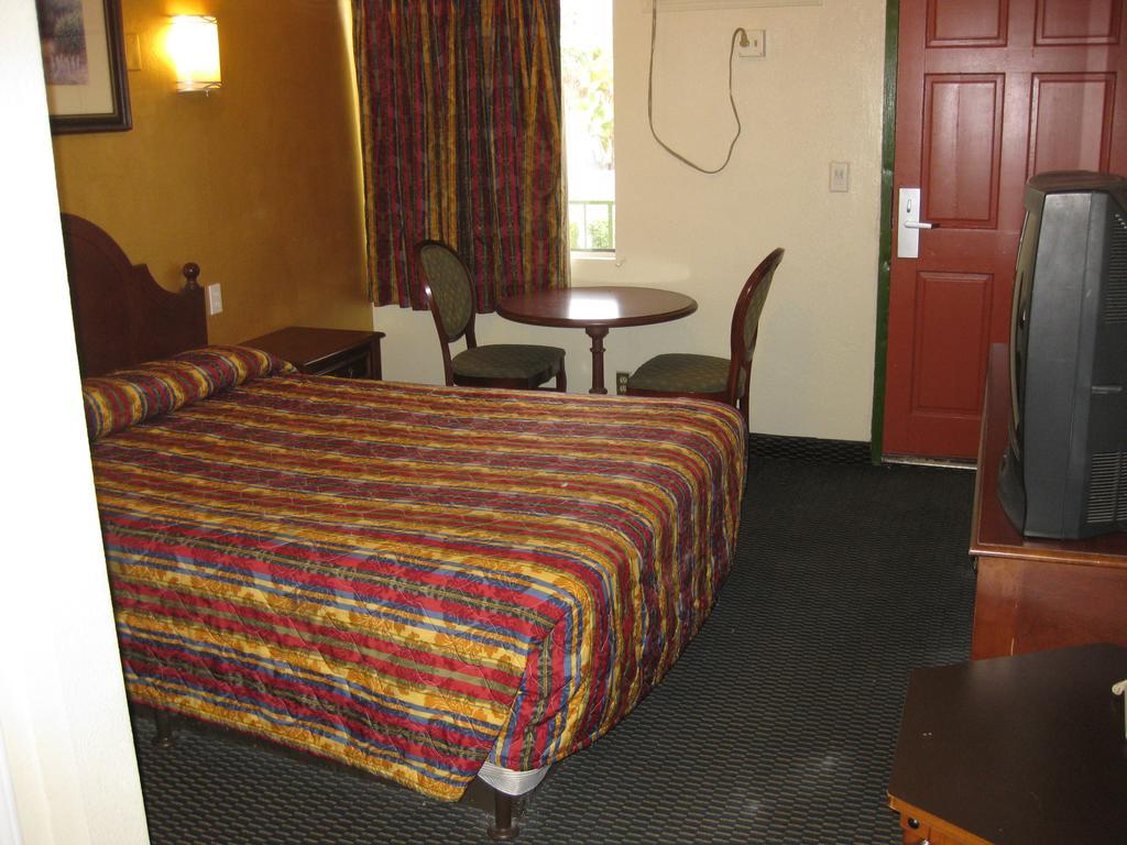 Sunshine Motel San Bernardino Exterior foto